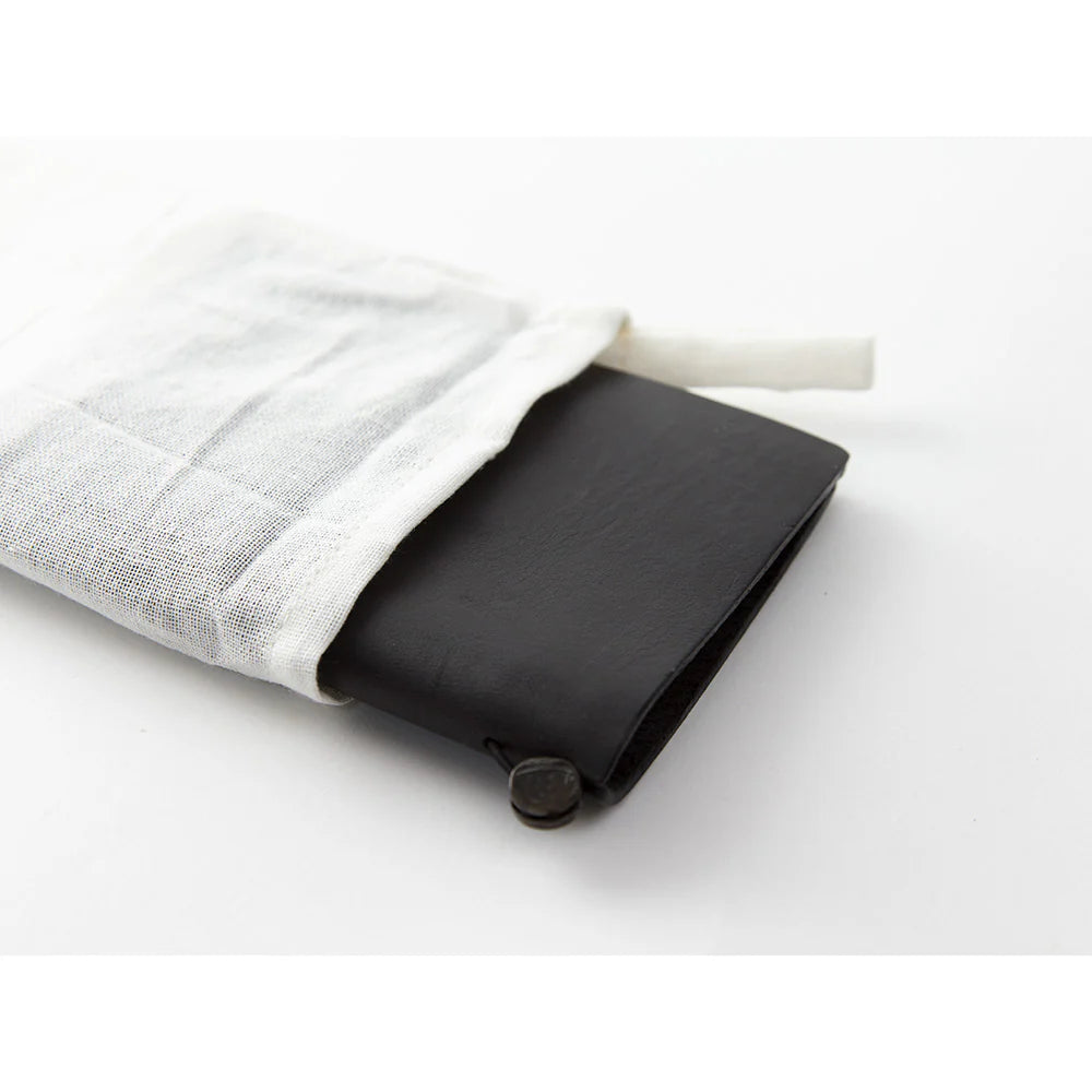 TRAVELER'S notebook Passport Size Black