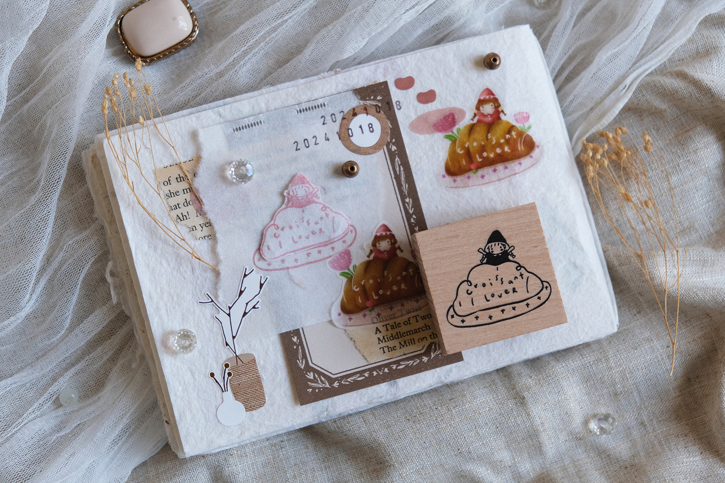 Eileen Tai SIMPLE HAPPINESS Rubber Stamp Collection - Croissant Lover