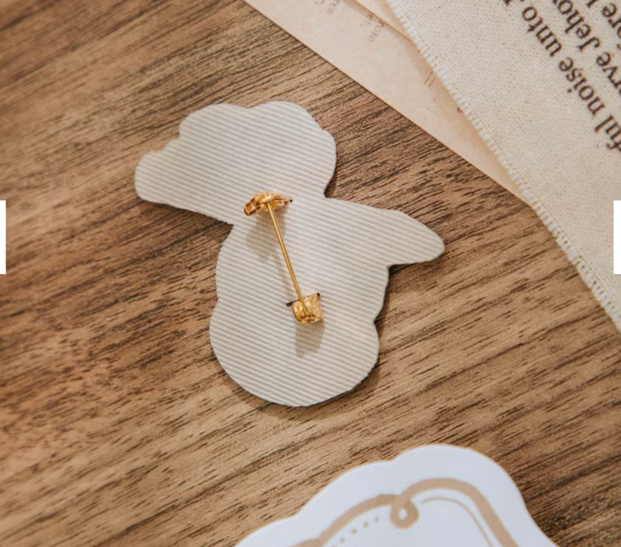 wwiinngg Embroidered Pin - Writing Black Squirrel