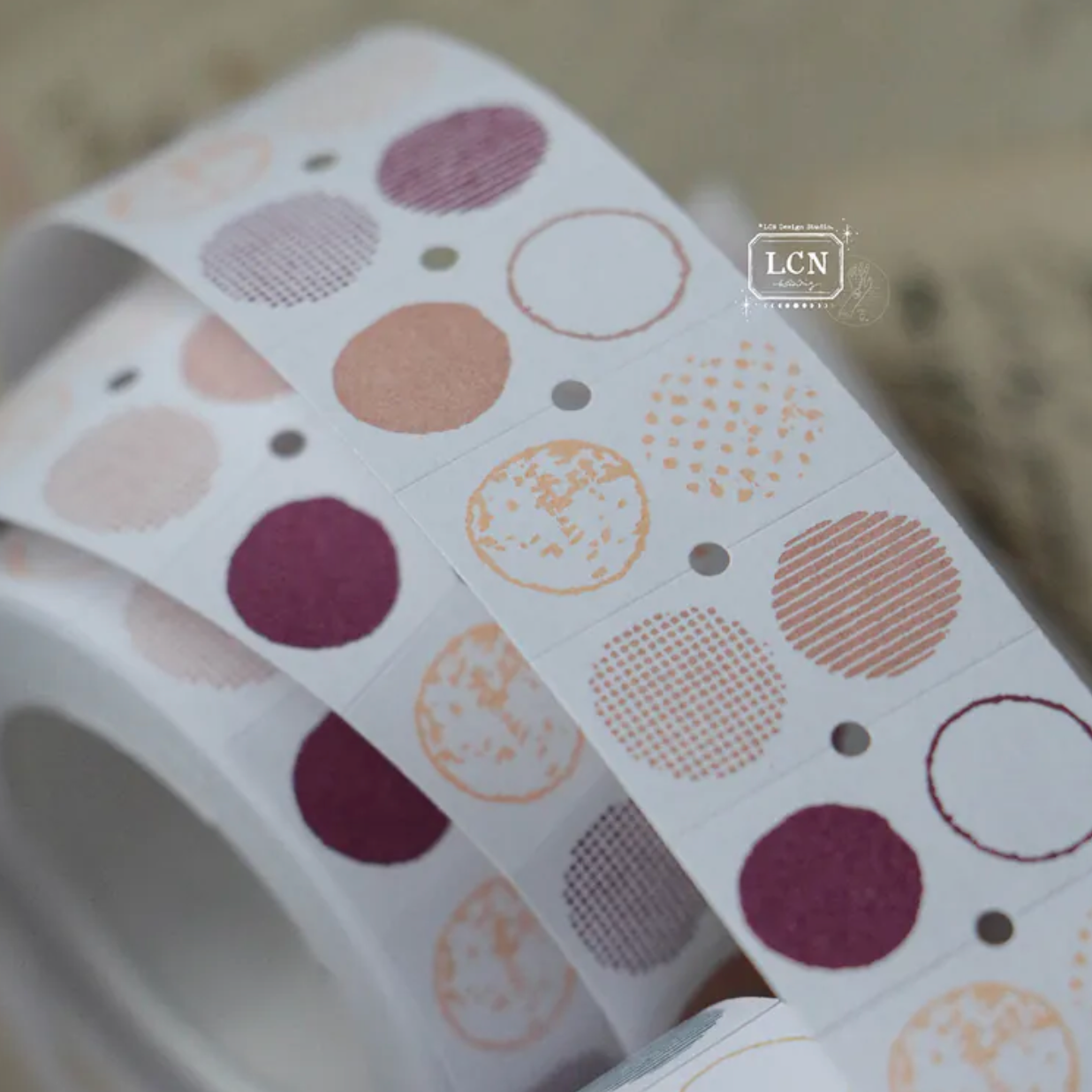 LCN Design Studio Label Stickers - Circle: Red Tone