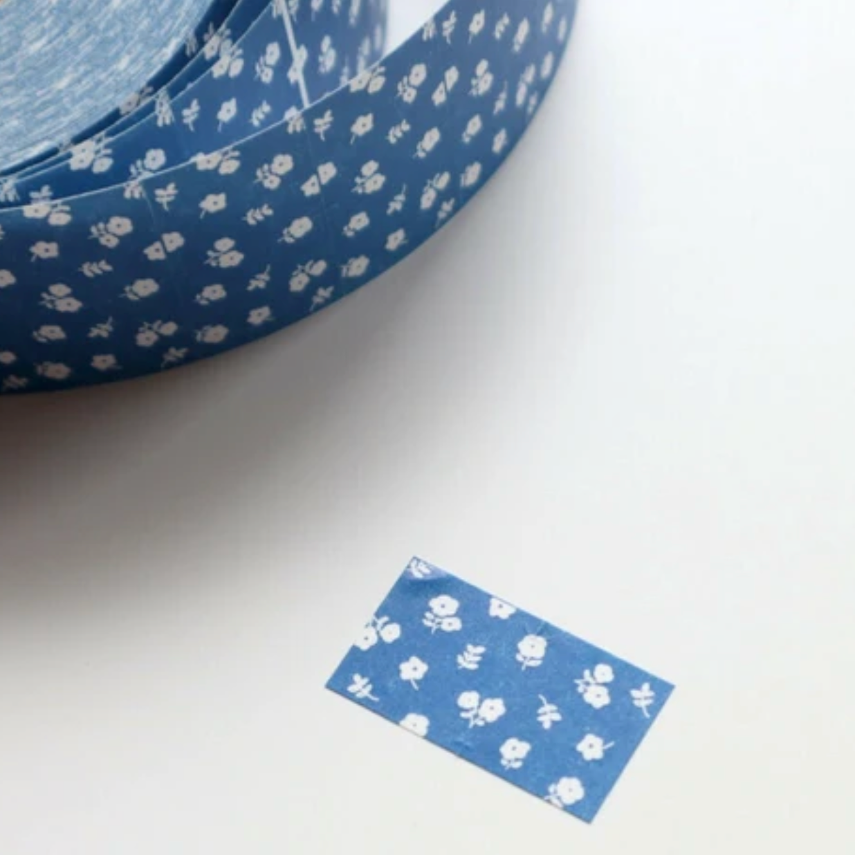 forme. Label Stickers - Oriental Blue Kobanagara