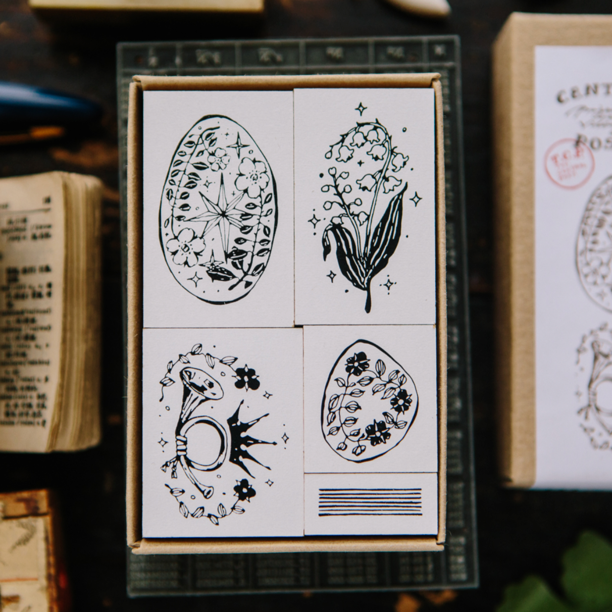 OURS Studio Rubber Stamp Set - Central Post