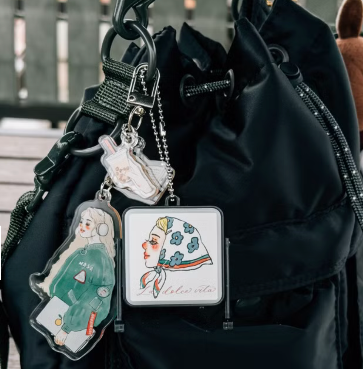 La Dolce Vita Sweet Life Signboard LED Keychain