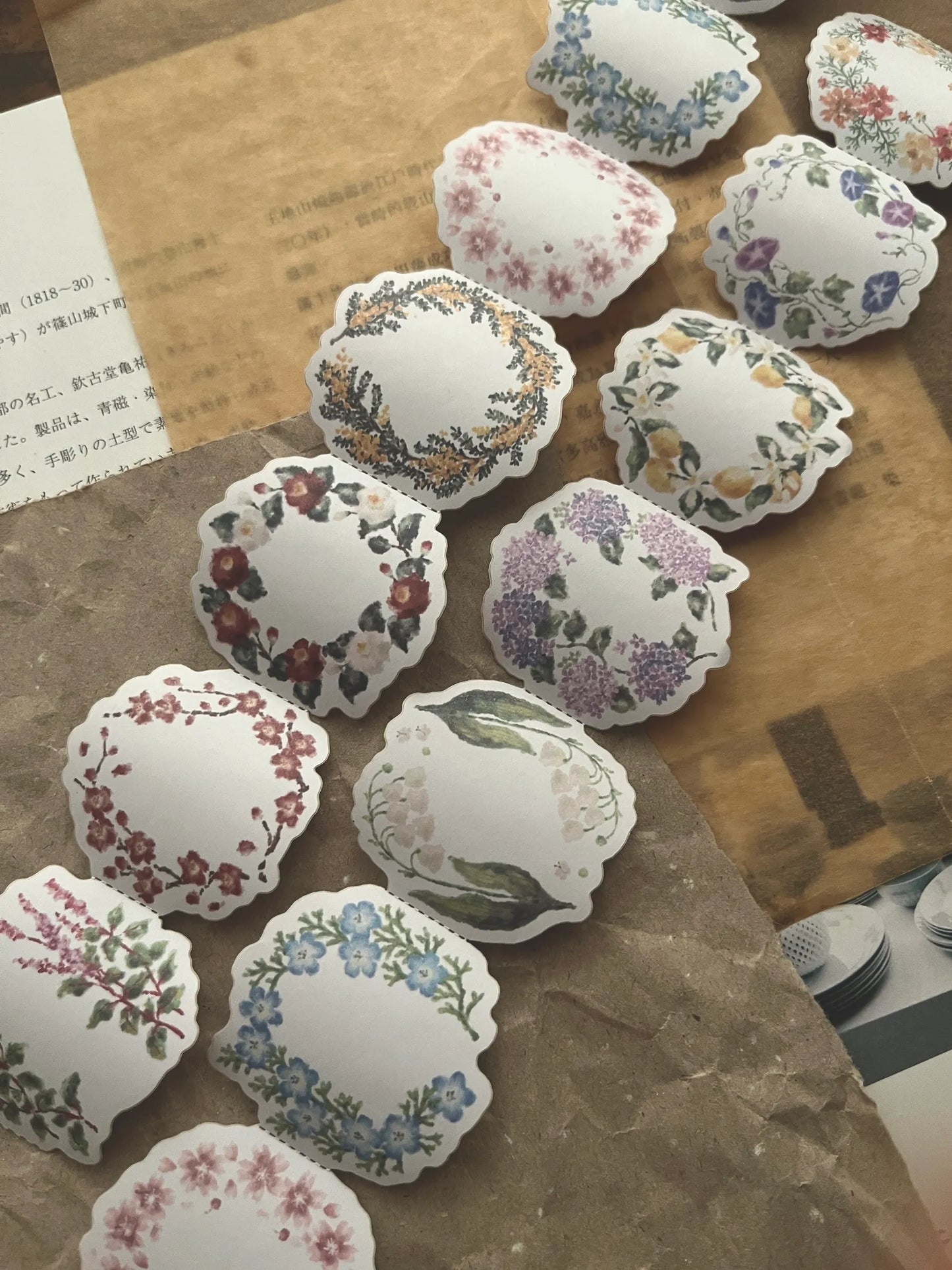 Breezy Studio Die Cut Memo Roll - Blossom