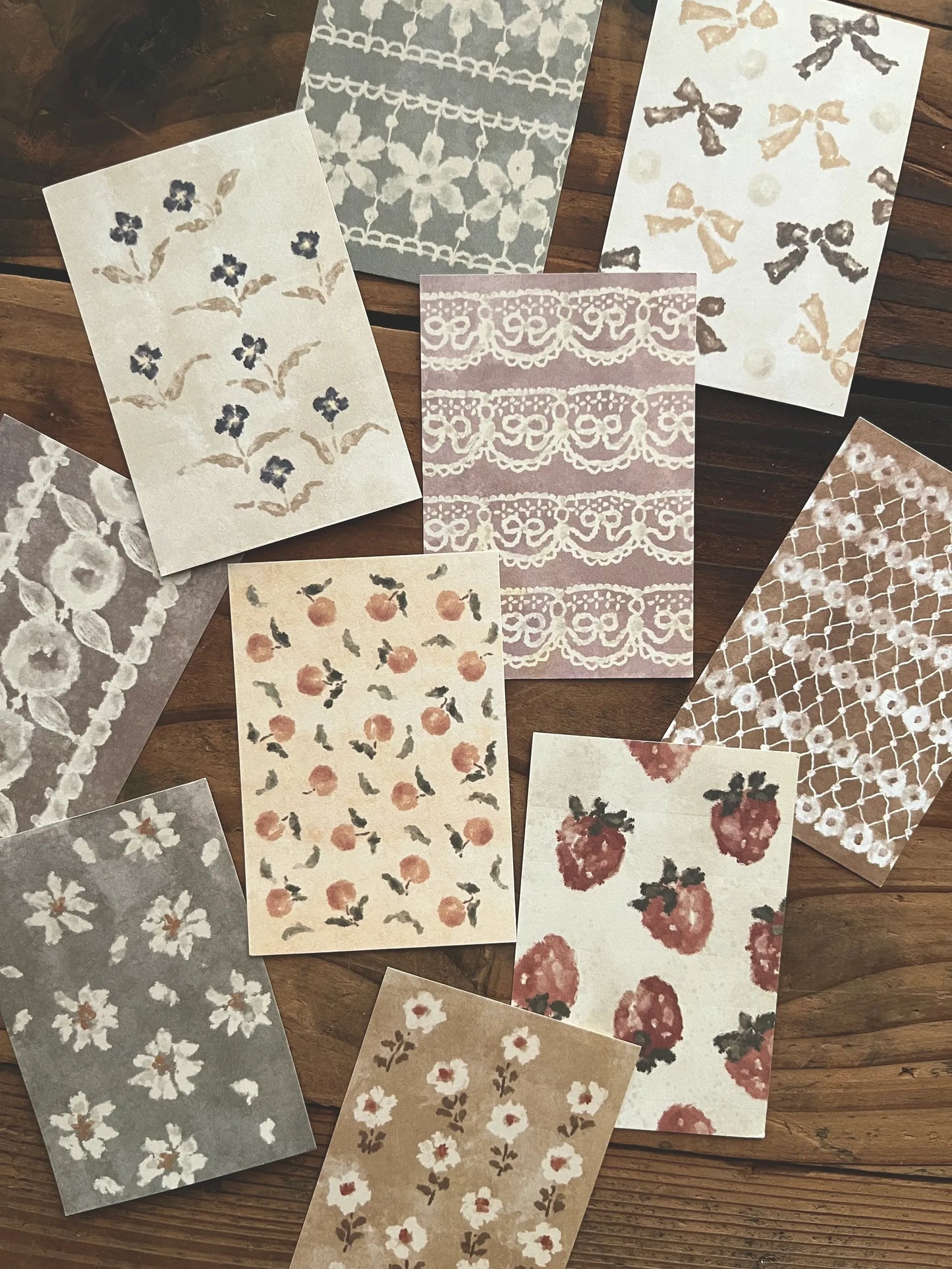 Breezy Studio Mini Floral Decorative Papers