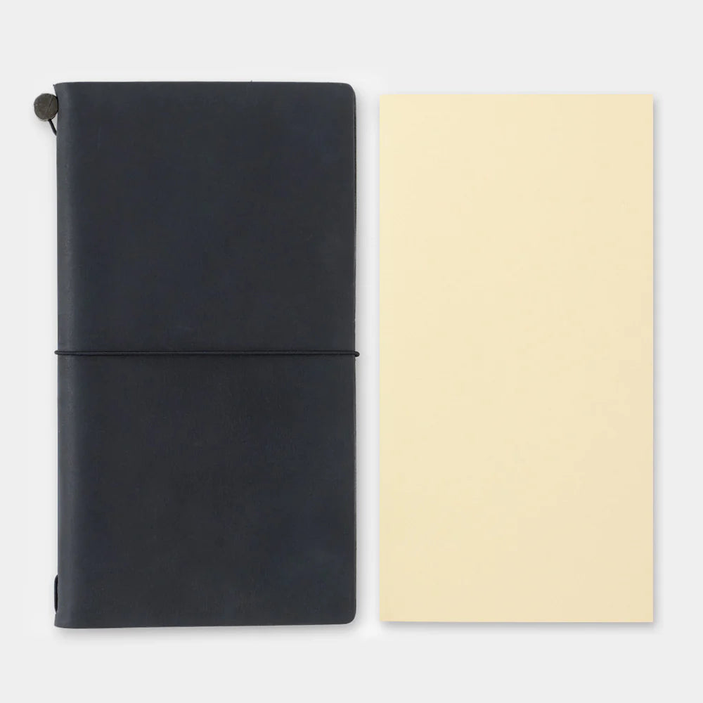 TRAVELER'S notebook Regular Size 017 Free Diary (Monthly)