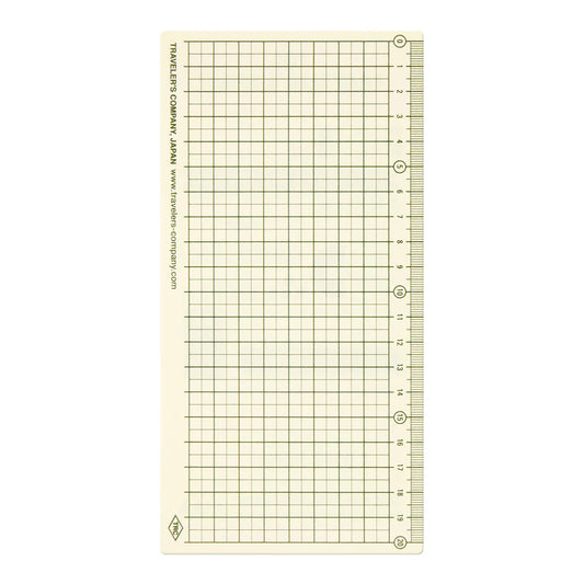 PRE-ORDER TRAVELER'S notebook Plastic Sheet 2026 - Regular Size