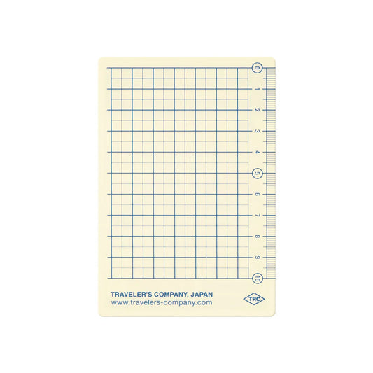 PRE-ORDER TRAVELER'S notebook Plastic Sheet 2026 - Passport Size