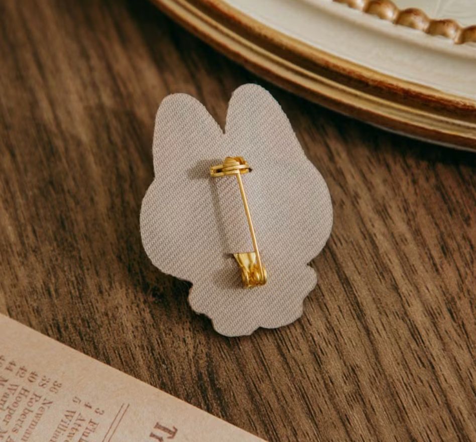 wwiinngg Embroidered Pin - Tuxedo Cat