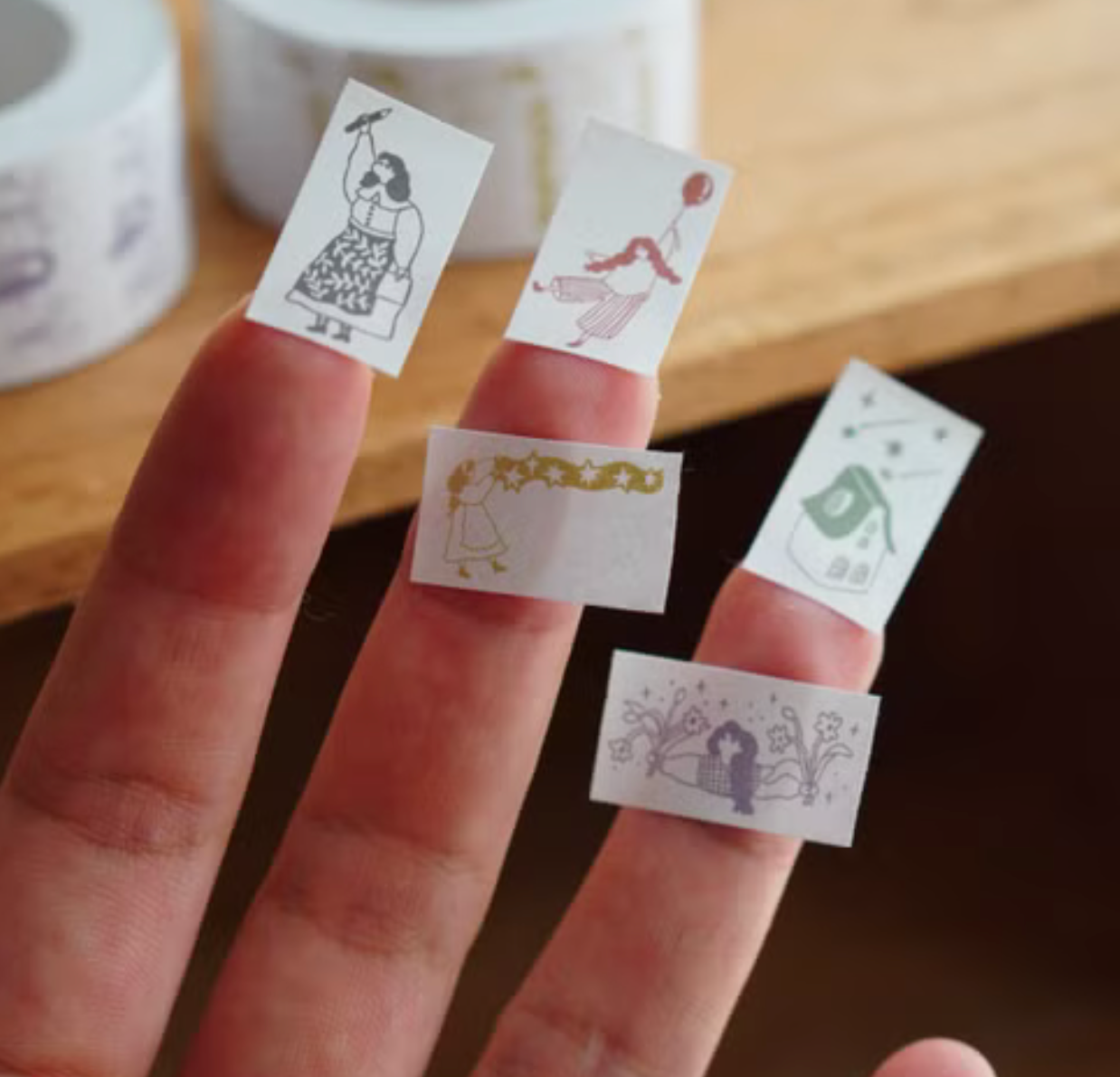 Ivy Snow Label Stickers - House and Stars