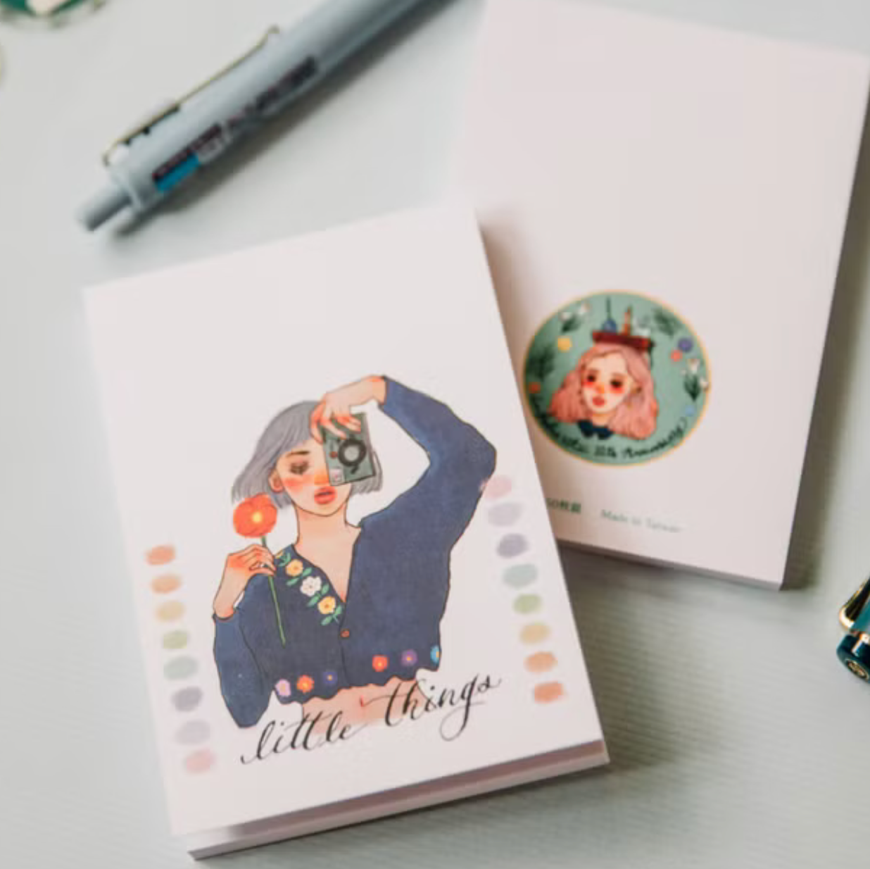 La Dolce Vita Memo Pad - Photography Girl