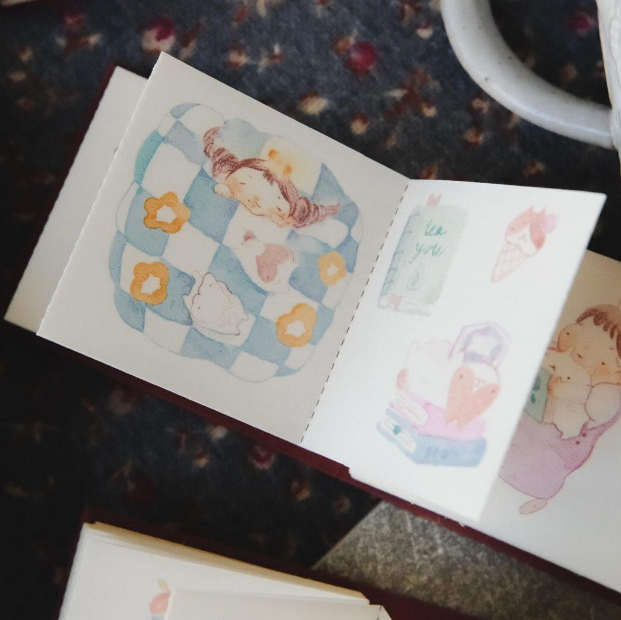 Teayou Kiss Cut Washi Sticker Book - Reading Sleeping
