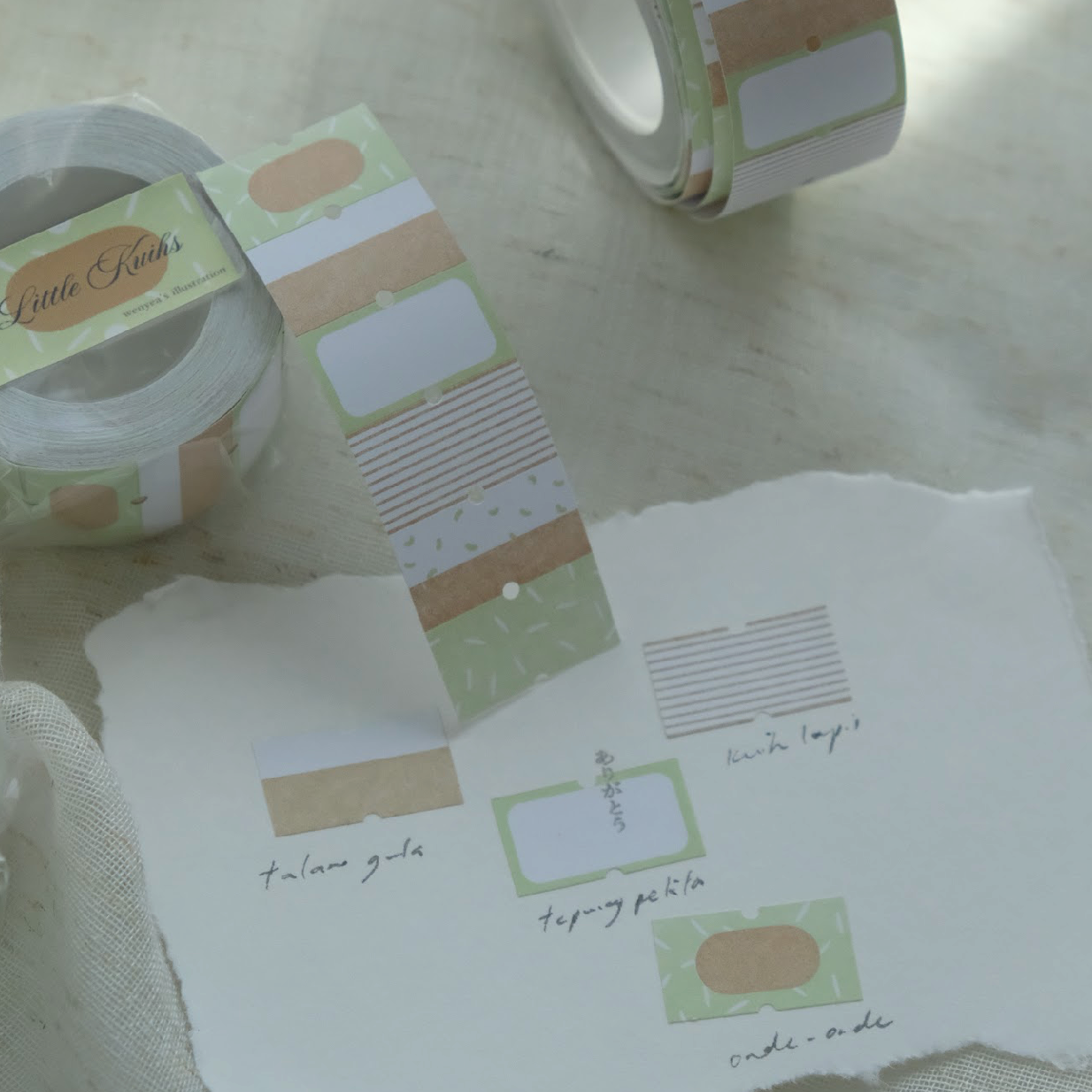 Wenyea's Illustration Label Sticker - Tiny Treats