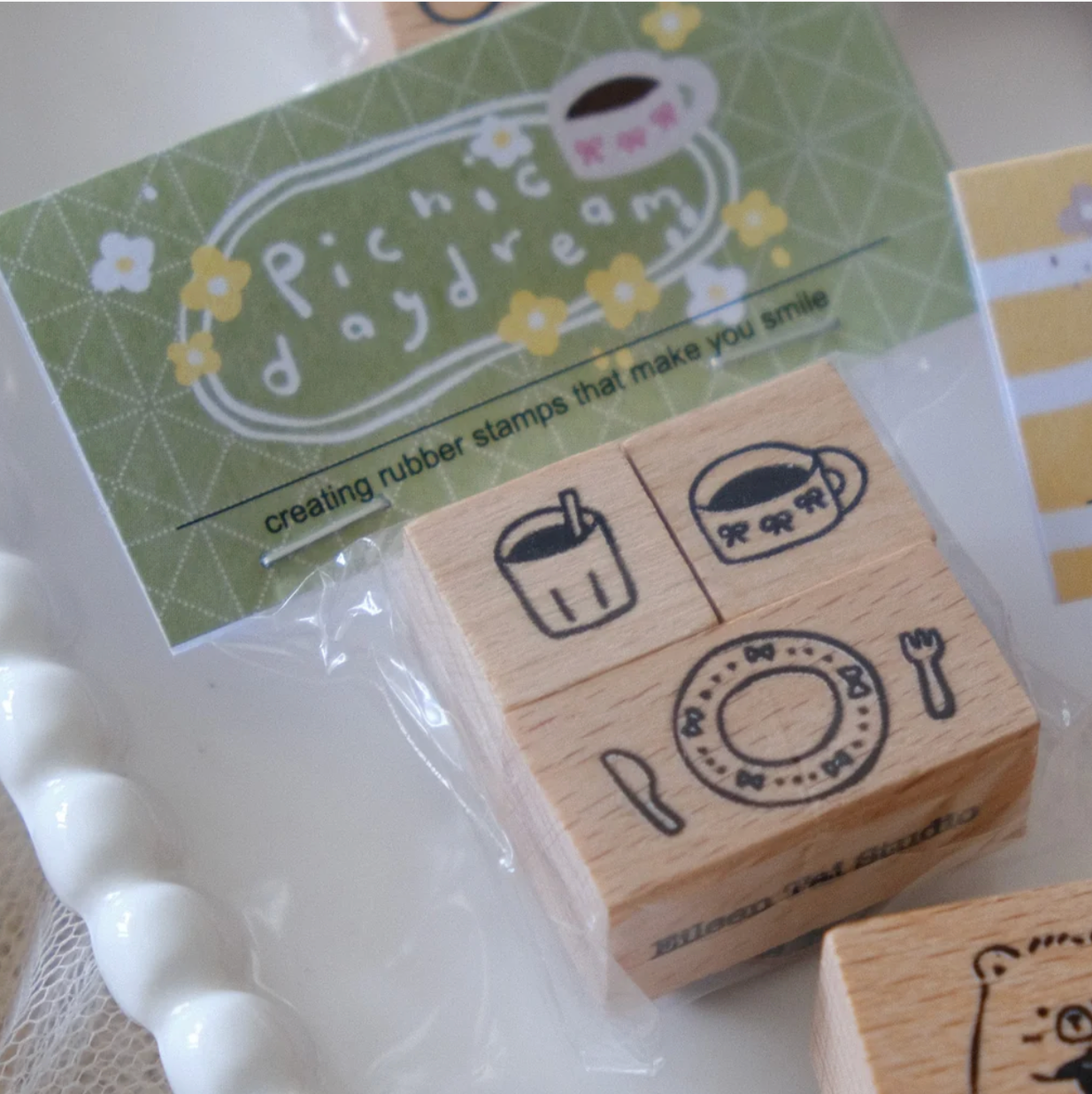 Eileen Tai Rubber Stamp - Picnic Daydreams Set