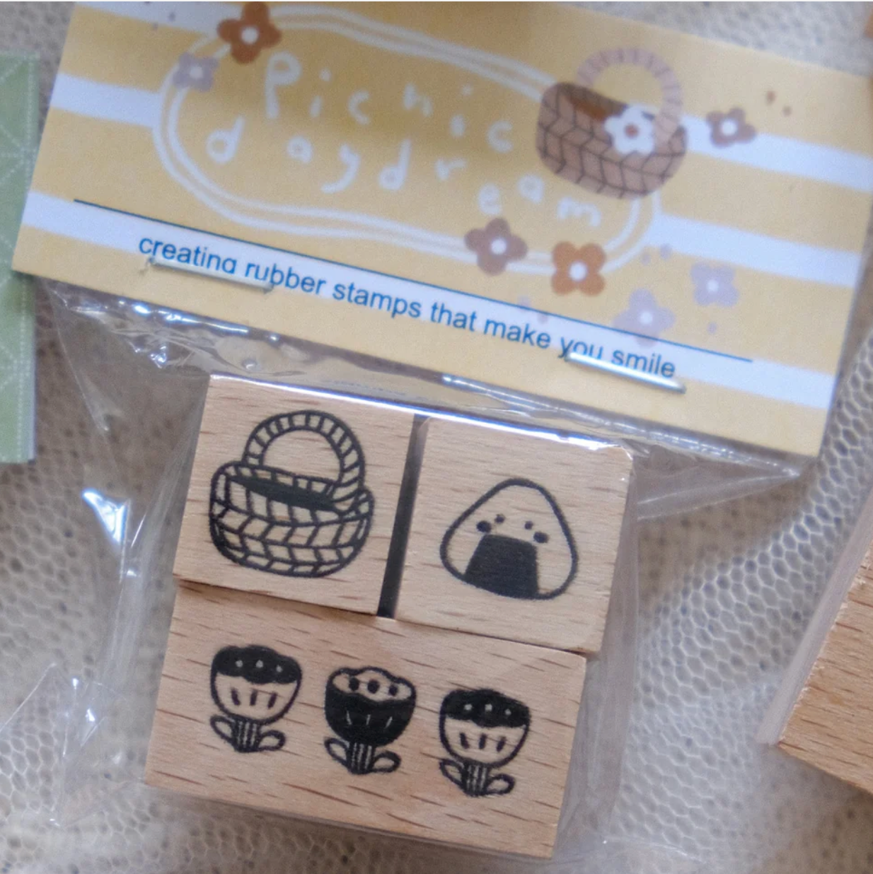 Eileen Tai Rubber Stamp - Picnic Daydreams Set