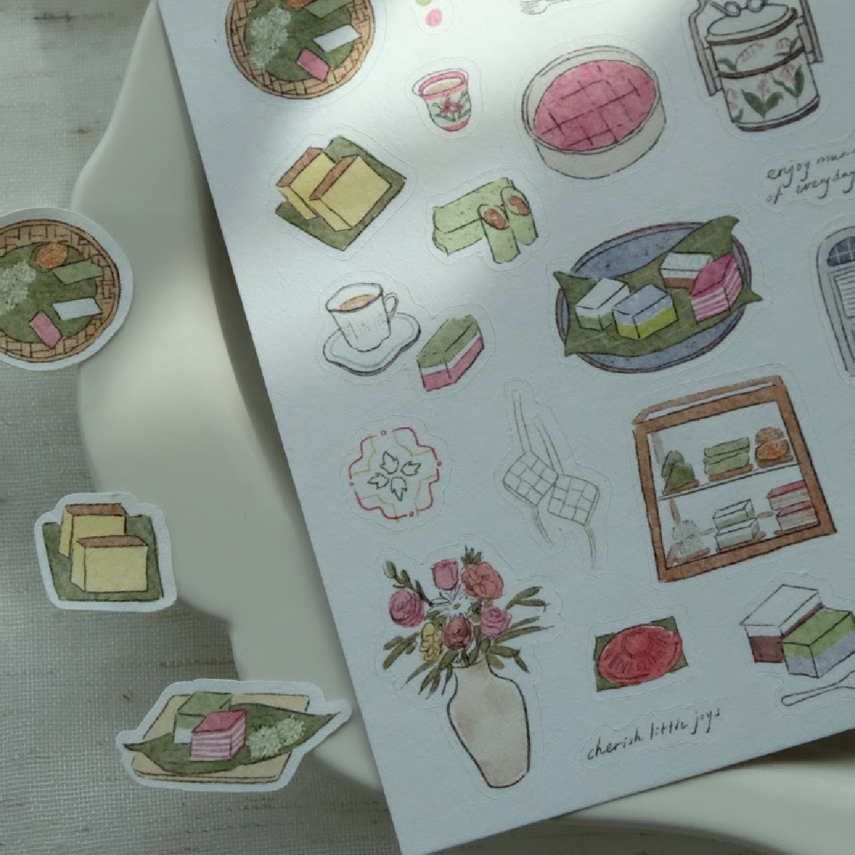 Wenyea's Illustration Sticker Sheet - Tiny Treats